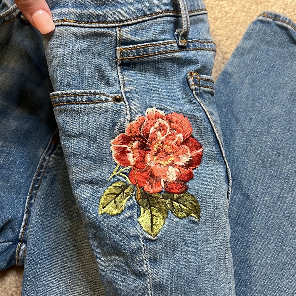 Driftwood Floral Embroidered Skinny Jeans - Picture 8 of 11